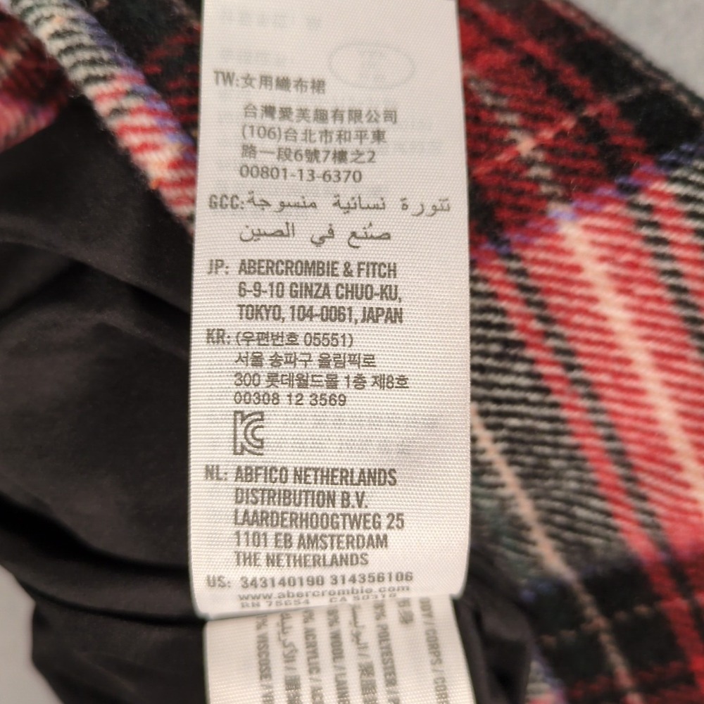 Hollister women SZ M NWT Ultra High Rise Plaid Mini Skirt Wool Blend - Picture 5 of 7
